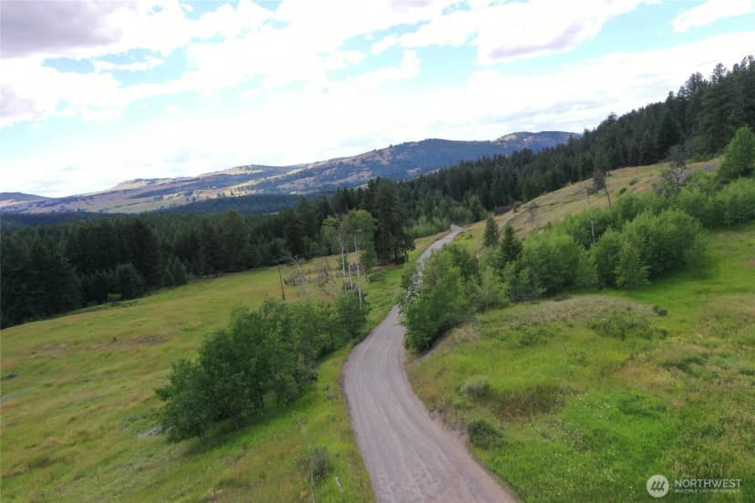 Property photo for 567 Pontiac Ridge Rd, Oroville photo 19