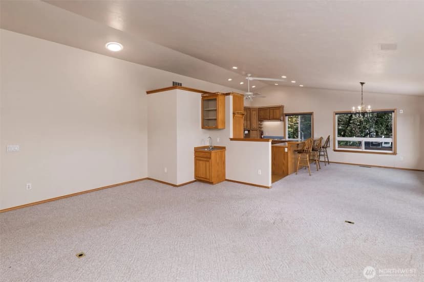 Property photo for 220 Se Sells Drive, Shelton photo 11