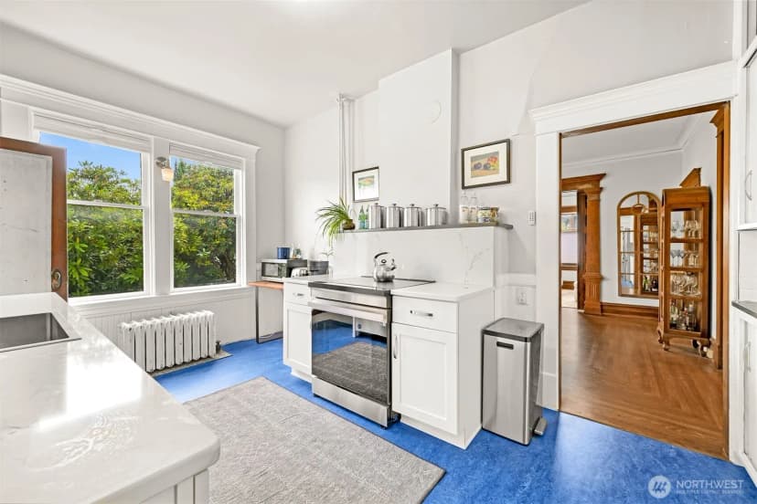 Property photo for 1200 W Holly Street, Bellingham photo 17