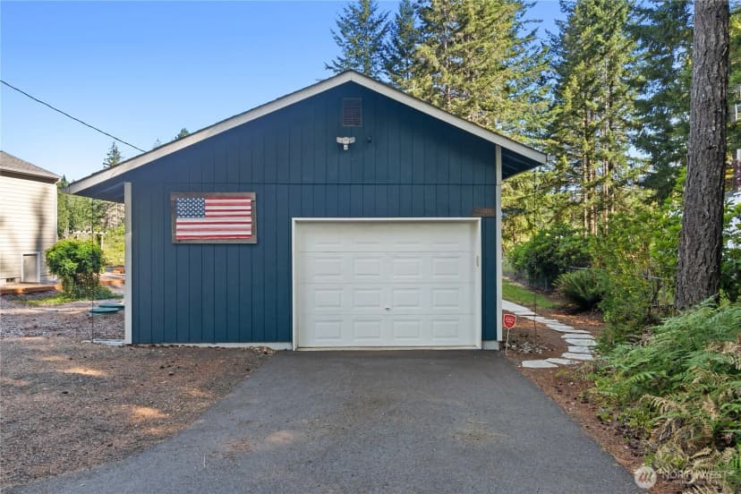 Property photo for 1101 E Ballantrae Drive, Shelton photo 35