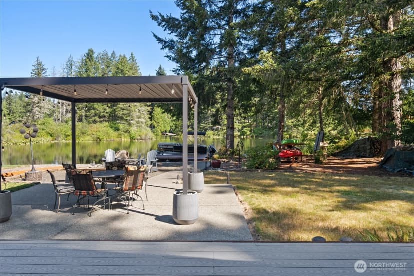 Property photo for 1101 E Ballantrae Drive, Shelton photo 14
