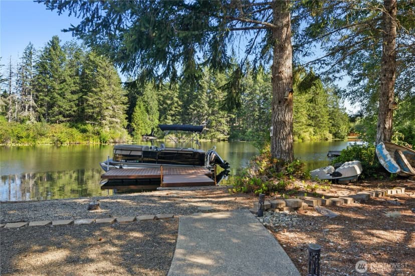 Property photo for 1101 E Ballantrae Drive, Shelton photo 34