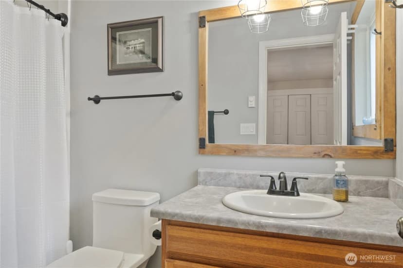 Property photo for 1101 E Ballantrae Drive, Shelton photo 21
