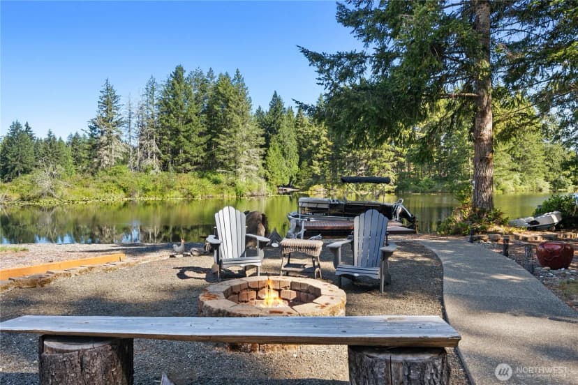 Property photo for 1101 E Ballantrae Drive, Shelton photo 28