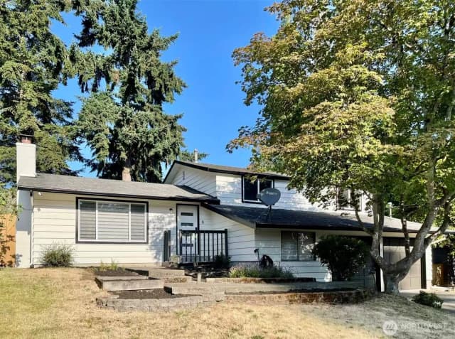 Property photo for 1261 150th Avenue Se, Bellevue