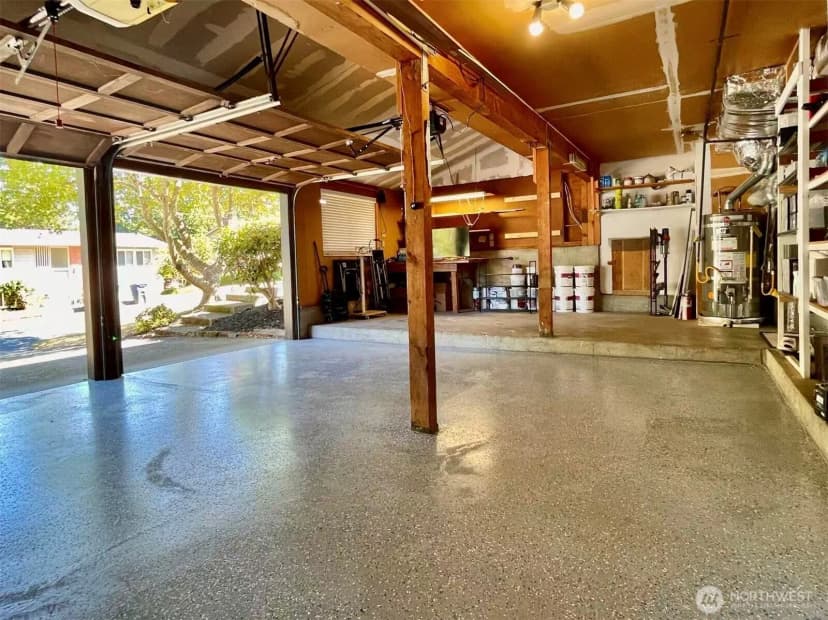 Property photo for 1261 150th Avenue Se, Bellevue photo 29