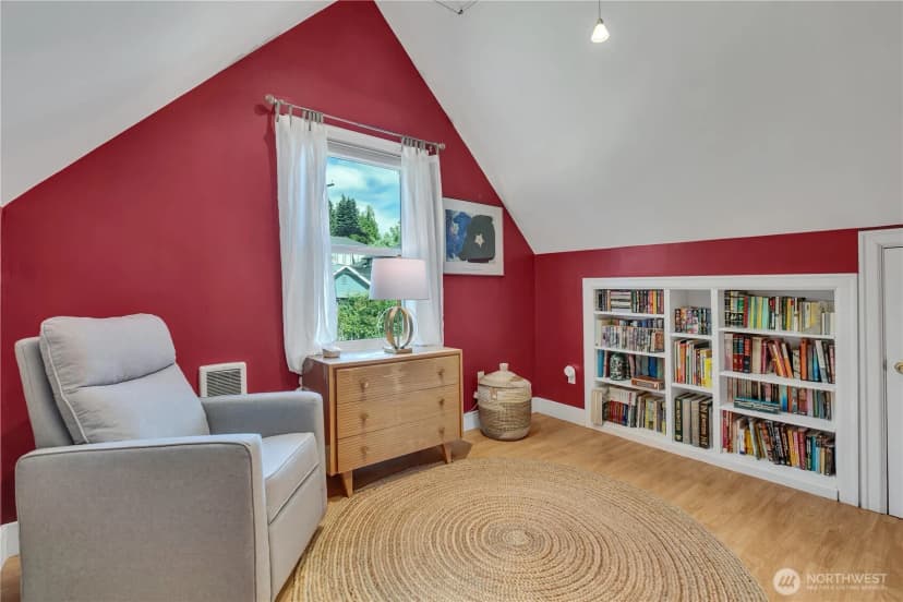 Property photo for 324 Stevens Avenue Sw, Renton photo 18