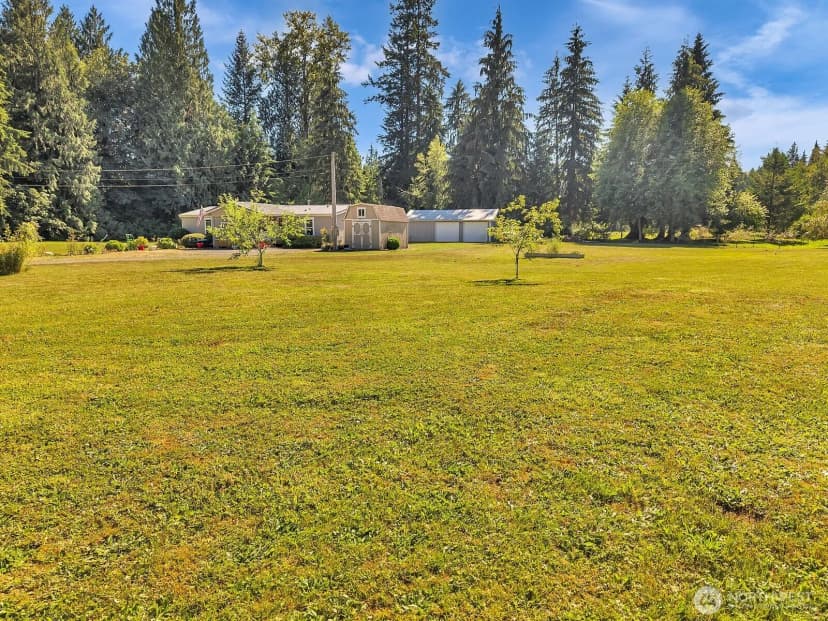 Property photo for 15114 84th Street Ne, Lake Stevens photo 26