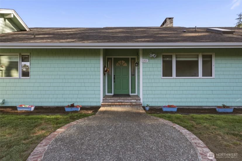 Property photo for 32 Thompson Lane, Elma photo 2