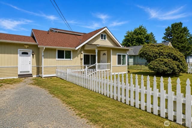 Property photo for 38200 Se 85th, Snoqualmie