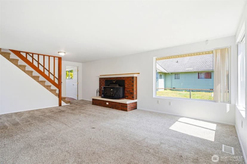 Property photo for 38200 Se 85th, Snoqualmie photo 5