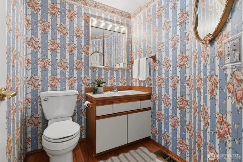 Property photo for 2426 Se Celebrity Court, Port Orchard photo 16