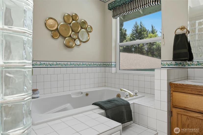 Property photo for 2426 Se Celebrity Court, Port Orchard photo 21