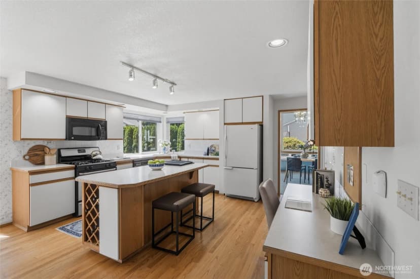 Property photo for 2426 Se Celebrity Court, Port Orchard photo 8