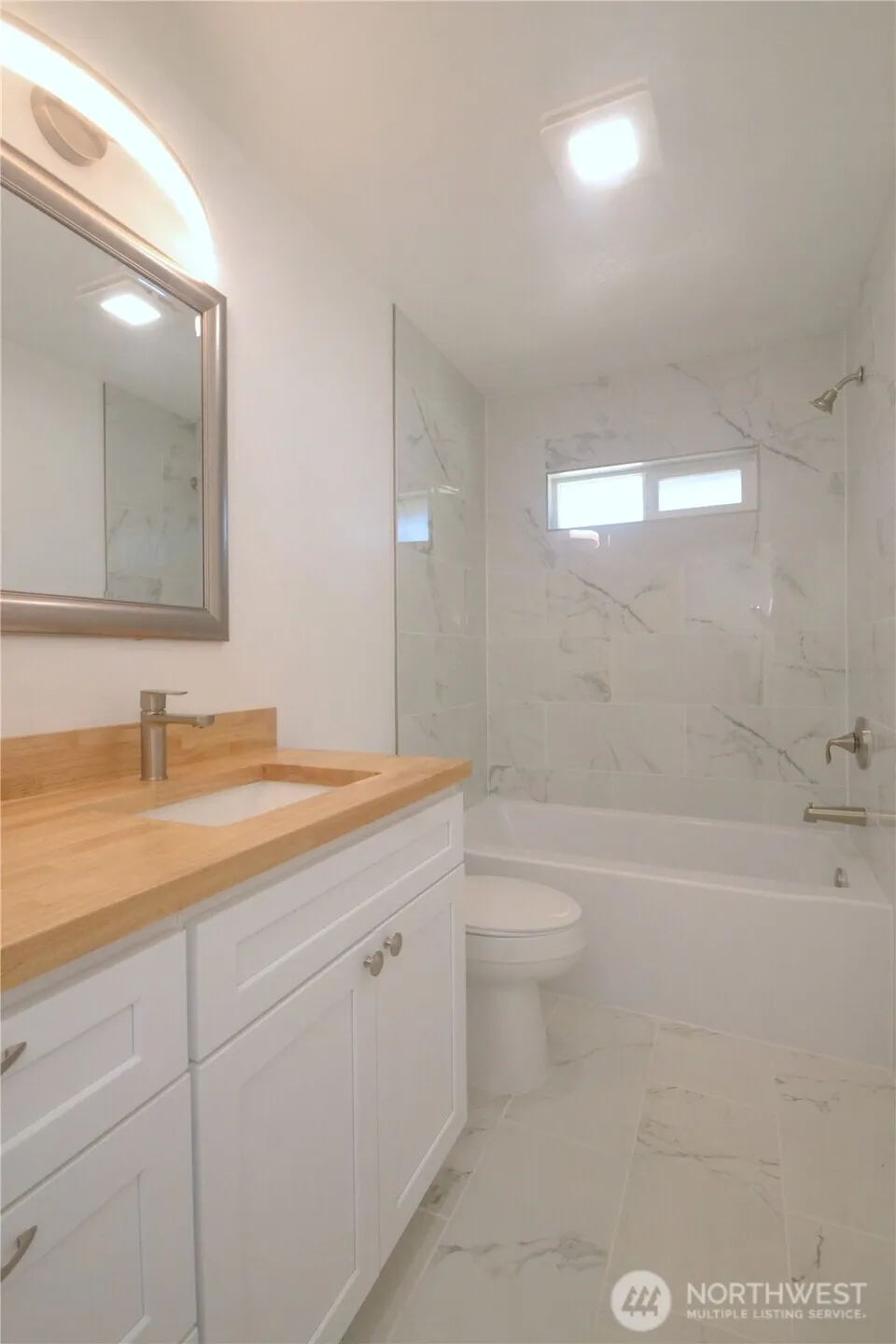 Property photo for 1936 Ne Clemens Street, Bremerton photo 21