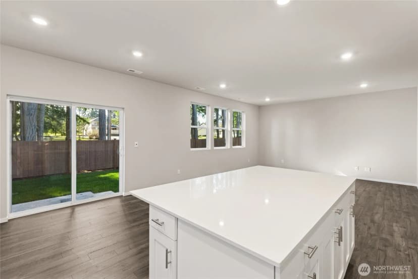 Property photo for 1600 Fiona Street Ne #60, Lacey photo 16