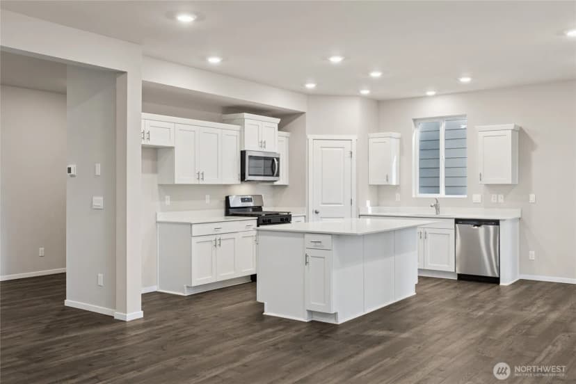 Property photo for 1600 Fiona Street Ne #60, Lacey photo 11