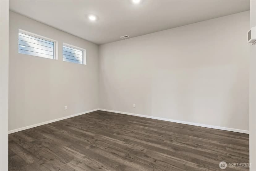 Property photo for 1600 Fiona Street Ne #60, Lacey photo 8