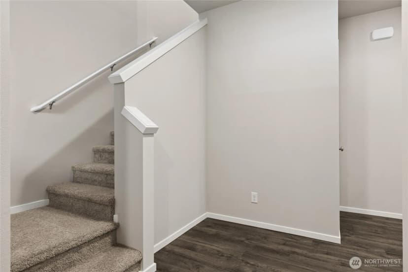 Property photo for 1600 Fiona Street Ne #60, Lacey photo 3