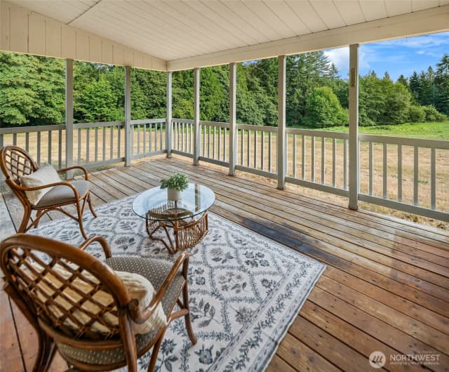 Property photo for 16010 109th Ave Sw, Vashon photo 2
