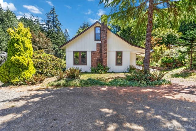 Property photo for 1790 Little Hanaford Road, Centralia photo 5