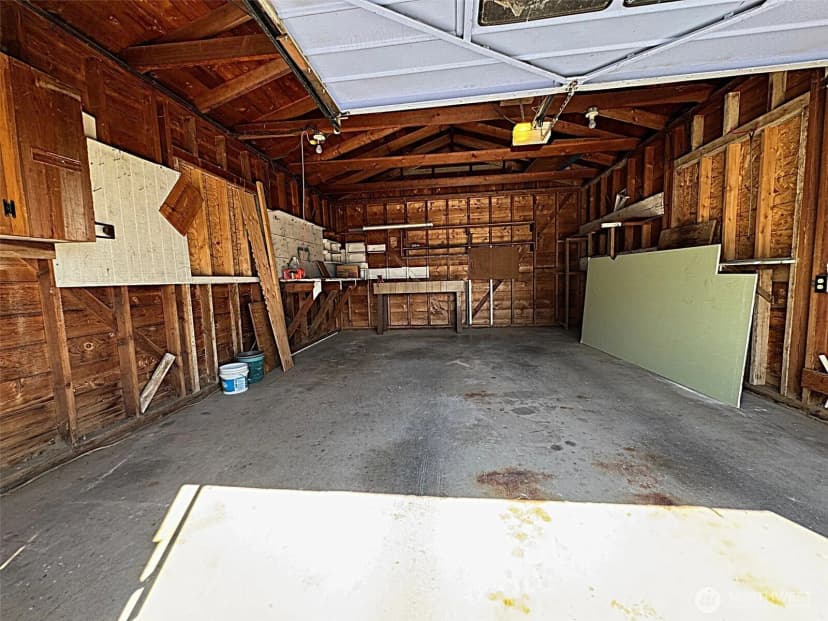 Property photo for 438 S Burke Road, Connell photo 31