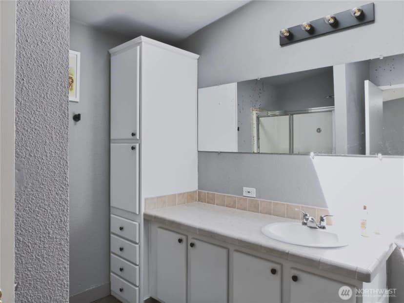 Property photo for 29306 O St, Ocean Park photo 11