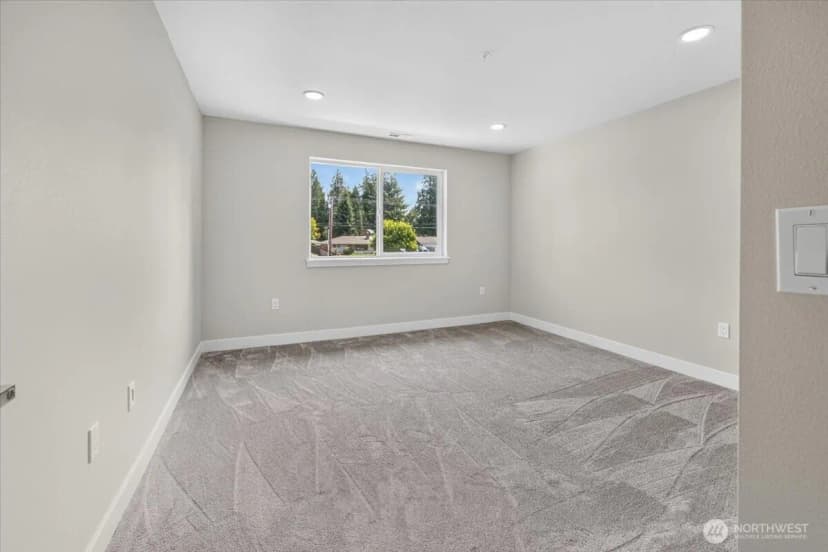 Property photo for 9614 48th Drive Ne, Marysville photo 19