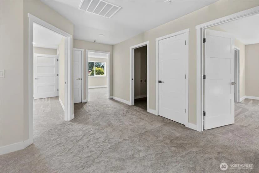 Property photo for 9614 48th Drive Ne, Marysville photo 17