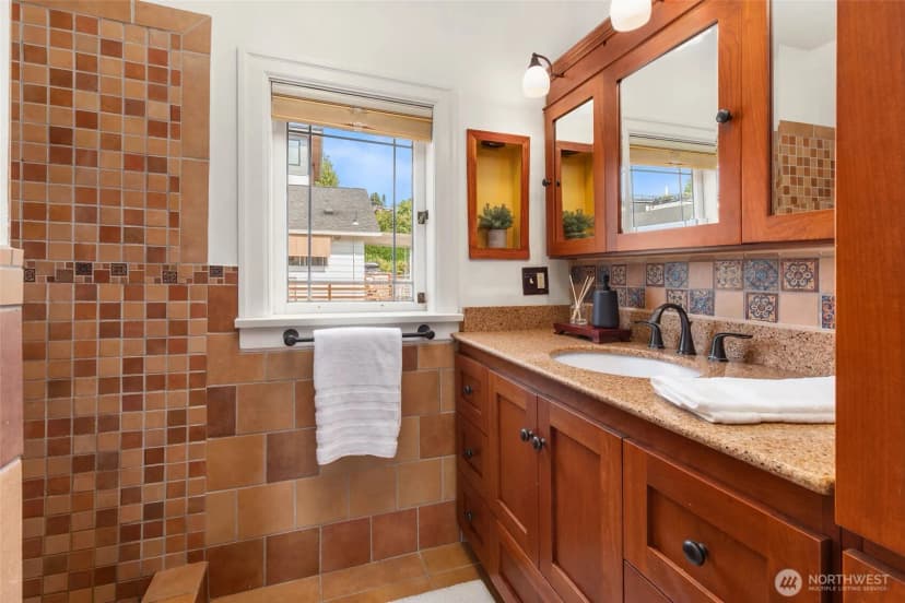Property photo for 2342 Nw 98th Street, Seattle photo 28