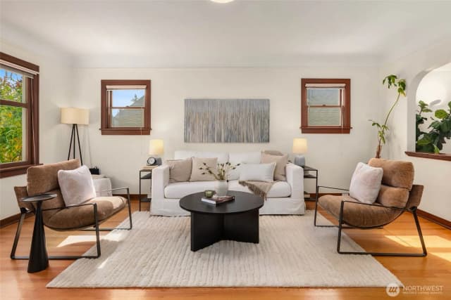 Property photo for 2342 Nw 98th Street, Seattle photo 4