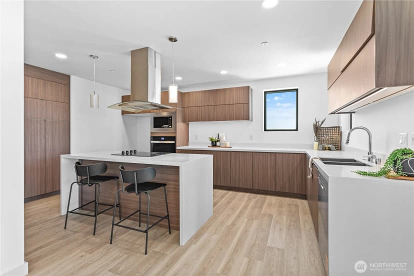 Property photo for 1019 Granary Avenue #501, Bellingham photo 8
