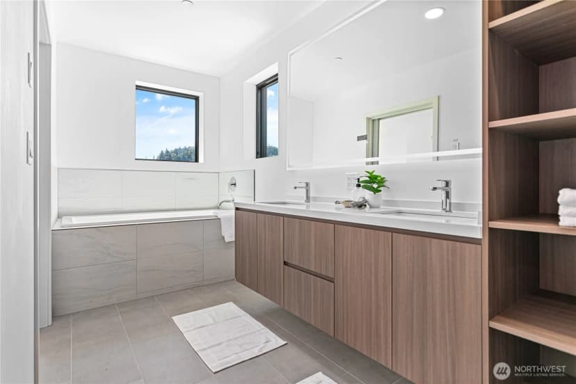 Property photo for 1019 Granary Avenue #501, Bellingham photo 25
