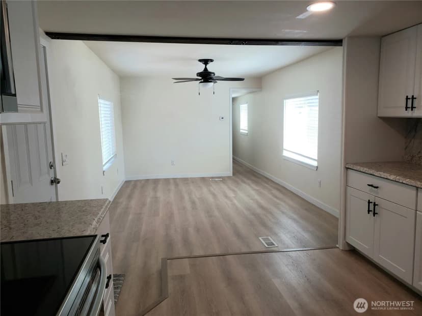 Property photo for 31108 3rd Avenue #208, Black Diamond photo 5