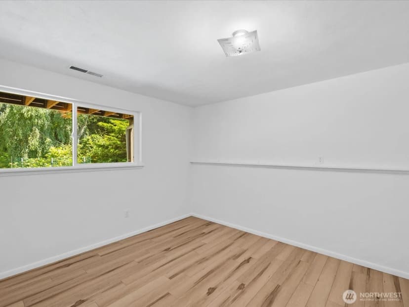 Property photo for 817 Olympic Boulevard #a, Everett photo 22