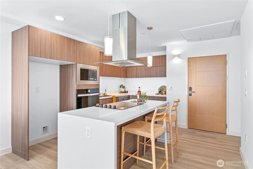 Property photo for 1019 Granary Avenue #402, Bellingham photo 6