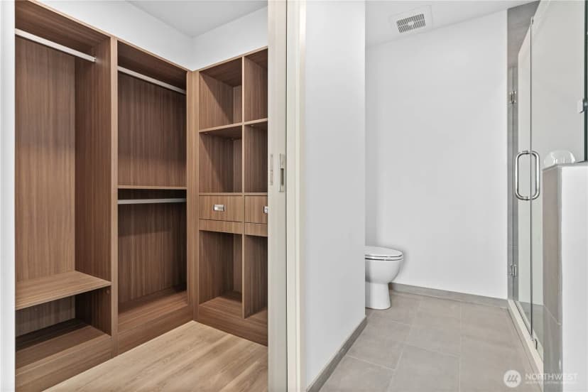 Property photo for 1019 Granary Avenue #402, Bellingham photo 17