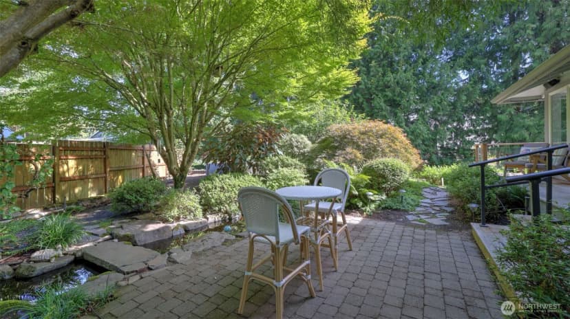 Property photo for 11 Cascade Key, Bellevue photo 35