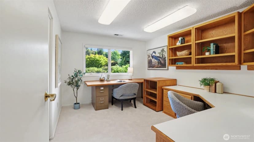 Property photo for 11 Cascade Key, Bellevue photo 28