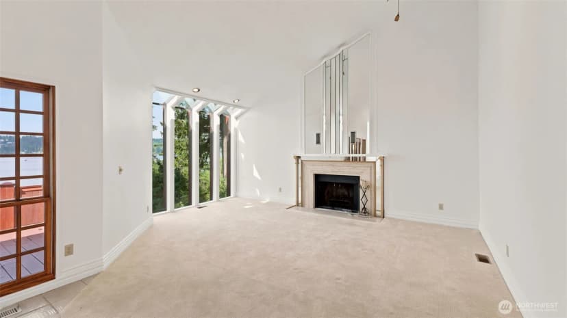 Property photo for 2305 E Lake Sammamish Place Se, Sammamish photo 19