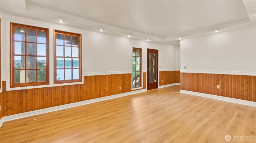 Property photo for 2305 E Lake Sammamish Place Se, Sammamish photo 29