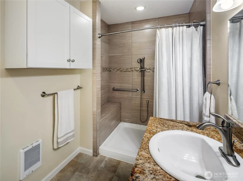 Property photo for 407 N Gifford Avenue, Arlington photo 11