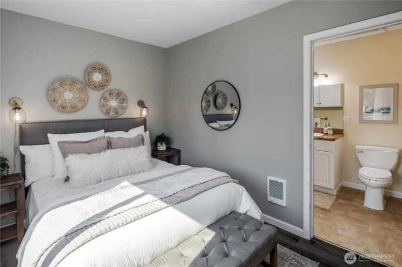 Property photo for 407 N Gifford Avenue, Arlington photo 9