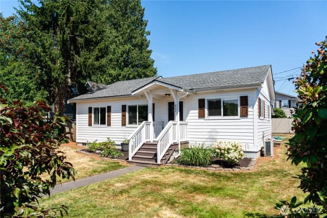 Property photo for 407 N Gifford Avenue, Arlington