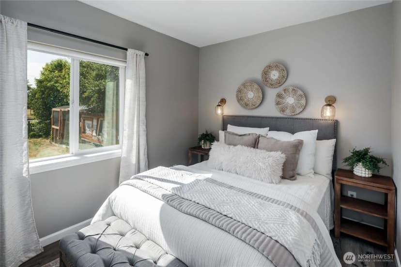 Property photo for 407 N Gifford Avenue, Arlington photo 8