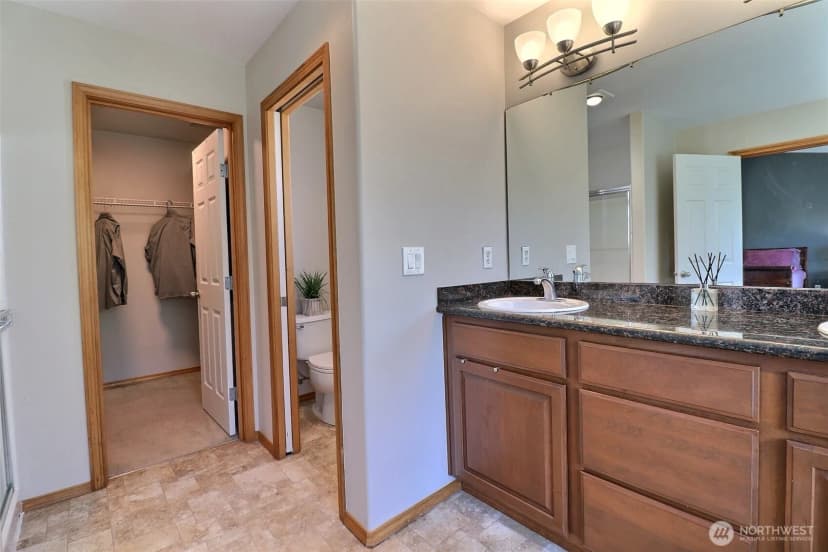 Property photo for 9619 S 237th Place, Kent photo 25