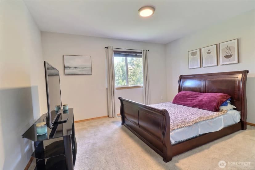 Property photo for 9619 S 237th Place, Kent photo 29