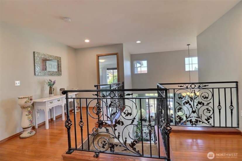Property photo for 9619 S 237th Place, Kent photo 21