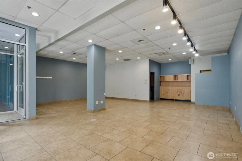 Property photo for 1125 E Olive Street #c, Seattle photo 3