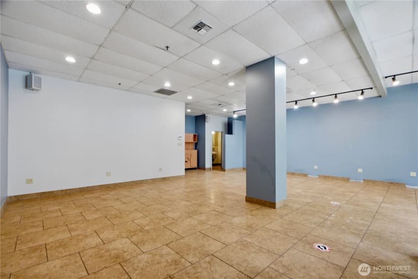 Property photo for 1125 E Olive Street #c, Seattle photo 11